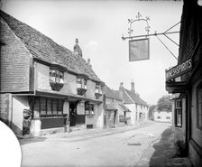 Star Inn, Alfriston, East Sussex. Artist: Unknown