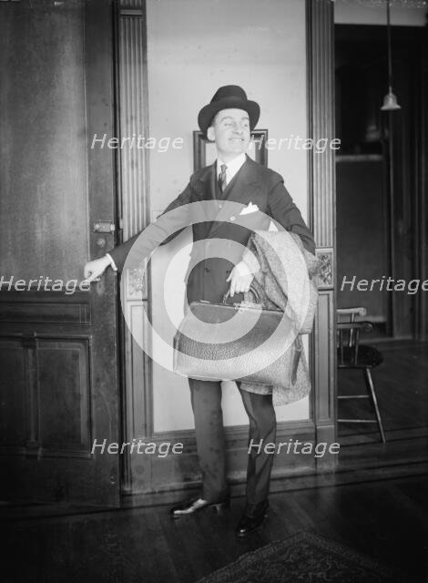 Elliott Shaw, between c1915 and c1920. Creator: Bain News Service.