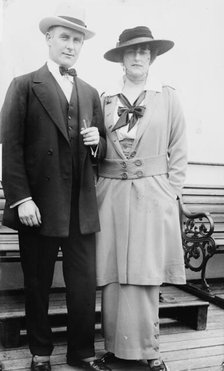 Capt. Beresford and Kitty Gordon, between c1910 and c1915. Creator: Bain News Service.