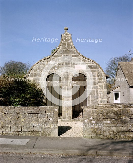 Lock-up, Bisley, Gloucestershire, 2000. Artist: JO Davies