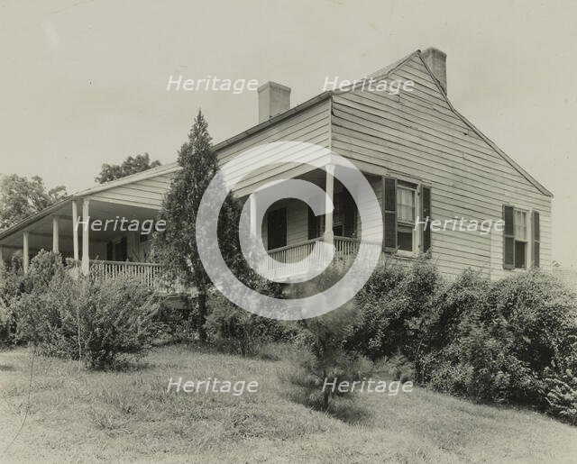 Airlie, Natchez, Adams County, Mississippi, 1938. Creator: Frances Benjamin Johnston.