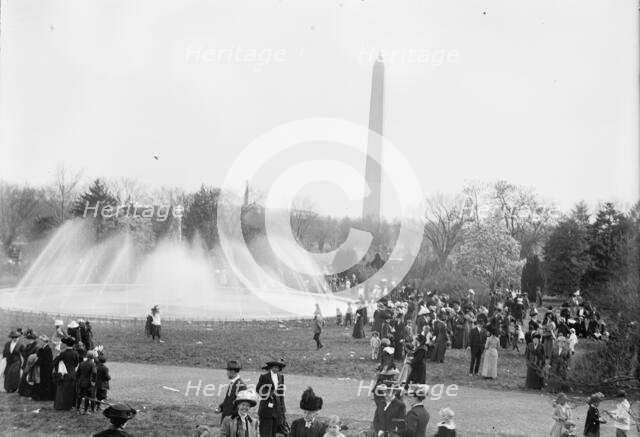 Easter Egg Rolling, White House, 1913. Creator: Harris & Ewing.