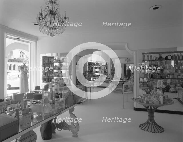 Elizabeth Arden, business on Worth Ave., Palm Beach, 1959. Creator: Gottscho-Schleisner, Inc.