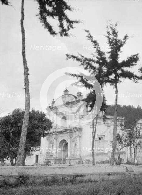 Travel views of Cuba and Guatemala, between 1899 and 1926. Creator: Arnold Genthe.