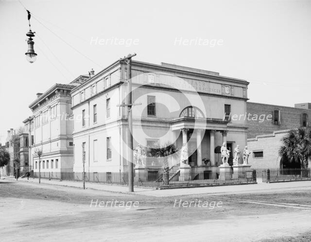 Telfair Academy of Arts and Sciences, Savannah, Ga., between 1900 and 1920. Creator: Unknown.