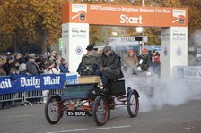 1903 Stanley Steamer on the 2007 London to Brighton run. Creator: Unknown.