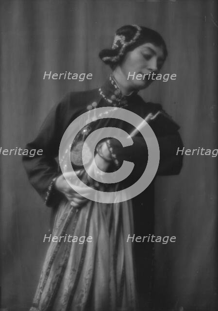 Morland, Saxone, Miss, in costume as Chee Moo for "Yellow jacket", 1913 Feb. 11. Creator: Arnold Genthe.