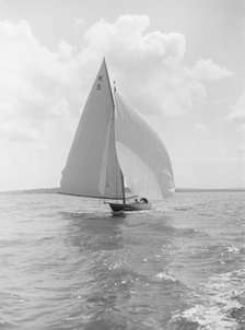 The 7 Metre class 'Endrick', 1912. Creator: Kirk & Sons of Cowes.