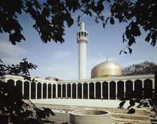 London Central Mosque and The Islamic Cultural Centre, Park Road, Regent's Park, GLA, 03/06/1977. Creator: John Laing plc.