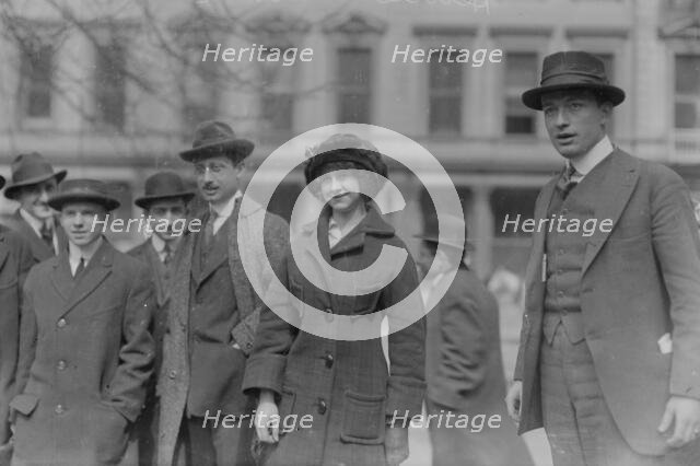 Henrietta Noble, between c1910 and c1915. Creator: Bain News Service.