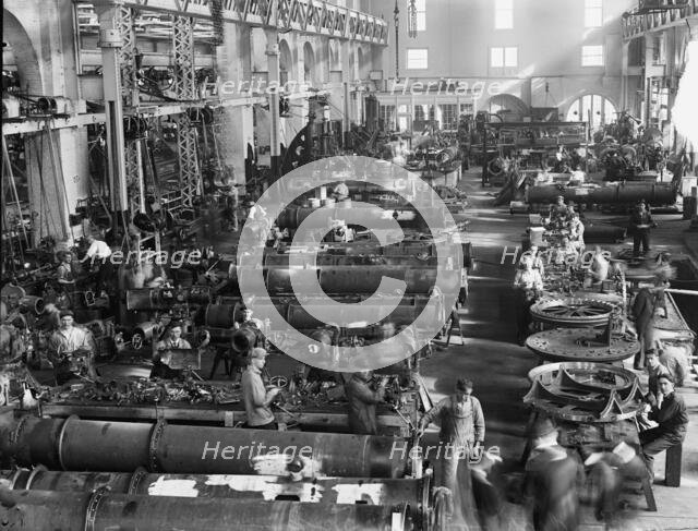 Navy Yard, U.S., Washington - Torpedo Shop, 1917. Creator: Harris & Ewing.