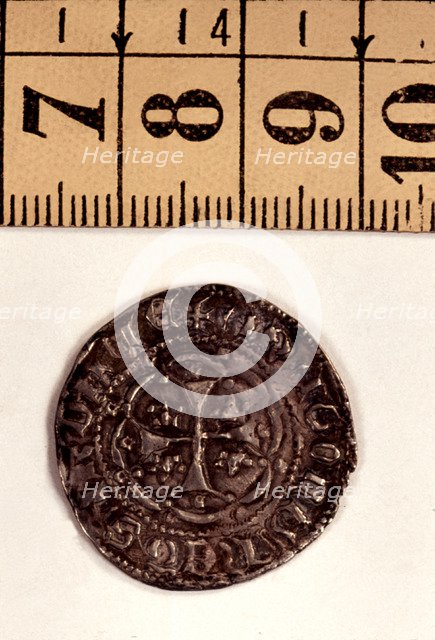 Reverse of an Alfonsín in silver, reign of Peter III the Cerimonious. Mint: Sardinia.