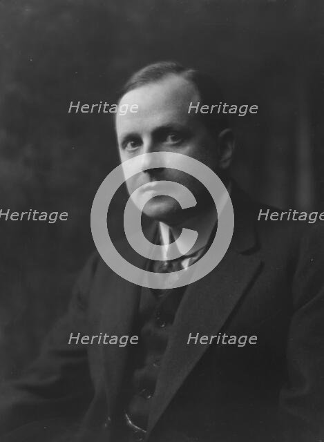 Longwill, W.B., Mr., portrait photograph, between 1916 and 1925. Creator: Arnold Genthe.