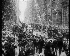 Crowd Watching a Procession, 1933. Creator: British Pathe Ltd.