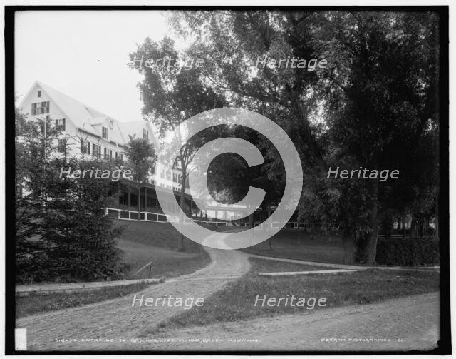 Entrance to grounds, Hyde Manor, Green Mountains, between 1900 and 1906. Creator: Unknown.