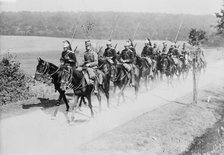 French Dragoon & Chasseur Patrol, between c1914 and c1915. Creator: Bain News Service.