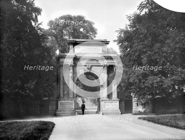 Blenheim Palace Triumphal Arch, Woodstock, Oxfordshire, c1860-c1922. Artist: Henry Taunt