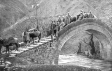 'La campagne d'hiver en Orient; Sur la route de Santi-Quaranta a Monastir: la traversee..., 1917. Creator: Unknown.