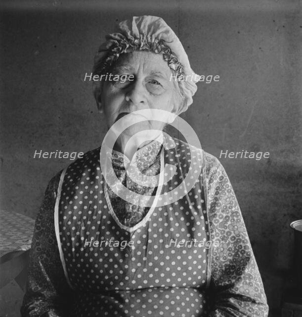 Soper grandmother, who lives with family, FSA borrower, Willow Creek area, Oregon, 1939. Creator: Dorothea Lange.