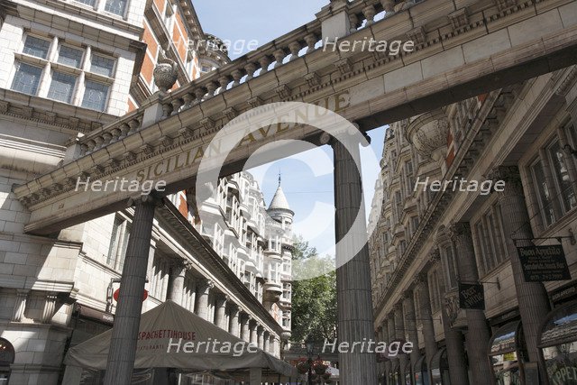 Sicilian Avenue, Bloomsbury, London, 2010. 