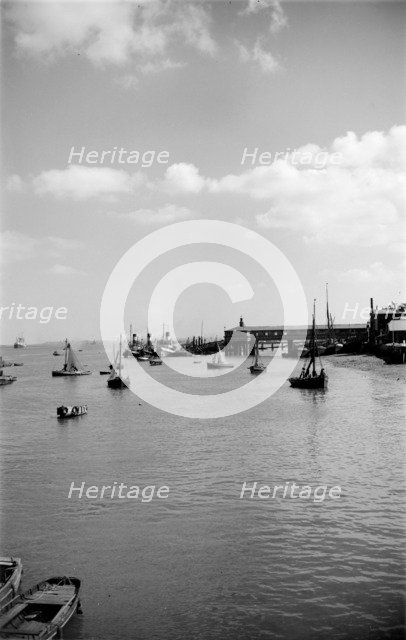 The Royal Terrace Pier, Gravesend, Kent, c1945-c1965. Artist: SW Rawlings