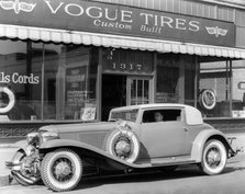 Cord L29 parked outside a showroom, USA, c1929-c1930. Artist: Unknown