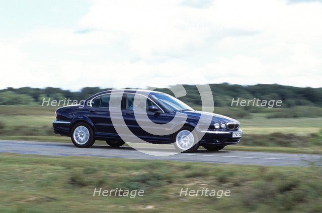 2001 Jaguar X type 2.5. Artist: Unknown.