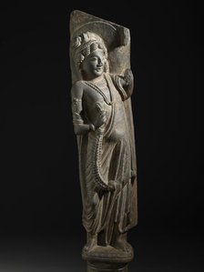 A Divine Garland Bearer (image 1 of 3), 2nd century. Creator: Unknown.