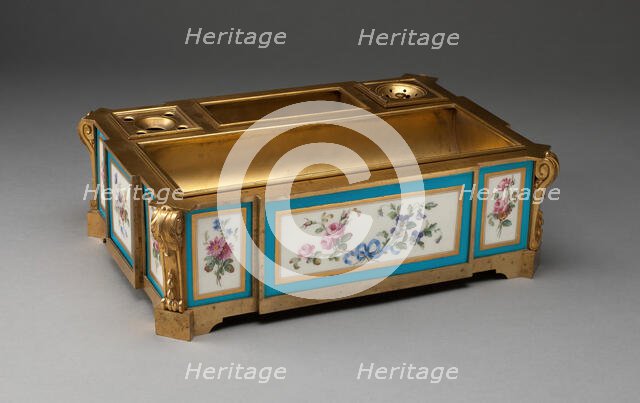 Inkstand, Sèvres, Late 18th / Early 19th century. Creator: Sèvres Porcelain Manufactory.