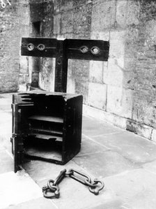 Whipping block and irons, Newgate Prison, London. Artist: Unknown