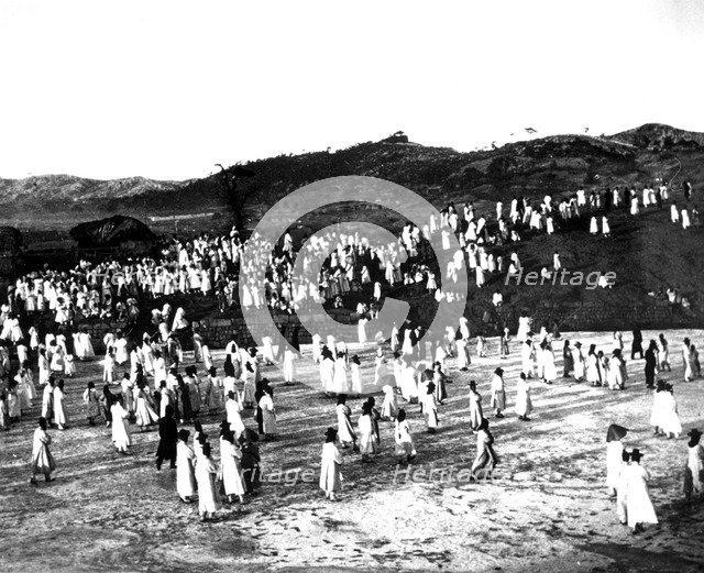 Outdoor gathering, Korea, 1900. Artist: Unknown