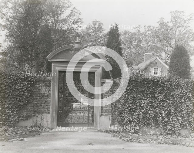 "The Causeway," James Parmelee house, 3100 Macomb Street, Washington, D.C., 1919. Creator: Frances Benjamin Johnston.