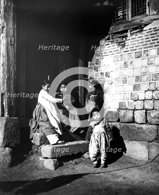 Korean children, Korea, 1900. Artist: Unknown