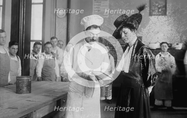 Mrs. J.L. Putnam at Naval Cooks' School, between c1915 and 1918. Creator: Bain News Service.