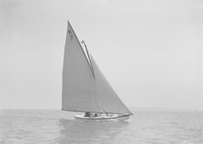 The 7 Metre class 'Ginevra' (K7), 1911. Creator: Kirk & Sons of Cowes.