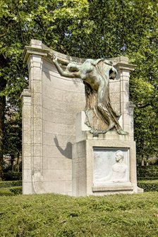 Monument to Max Waller, Sq. Ambiorix, Brussels, Belgium, 1914, (c2014-2017). Artist: Alan John Ainsworth.