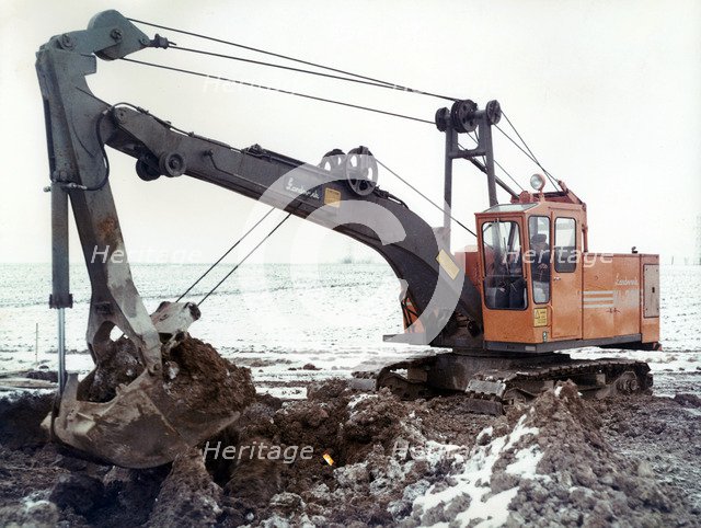 Excavator manufactured by Landsverk, Landskrona, Sweden 1971. Artist: Unknown