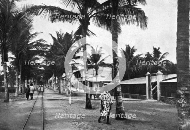 ''Grand Bassam. Une rue; L'Ouest Africain', 1914. Creator: Unknown.