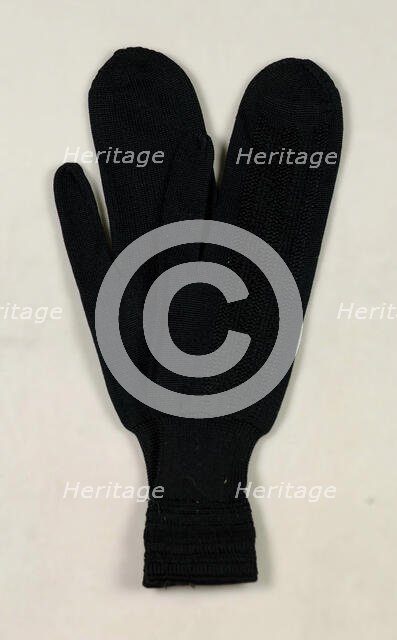 Mittens, American, 1870-75. Creator: Unknown.