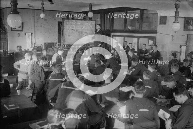 Lecture room, Mar 1918. Creator: Bain News Service.
