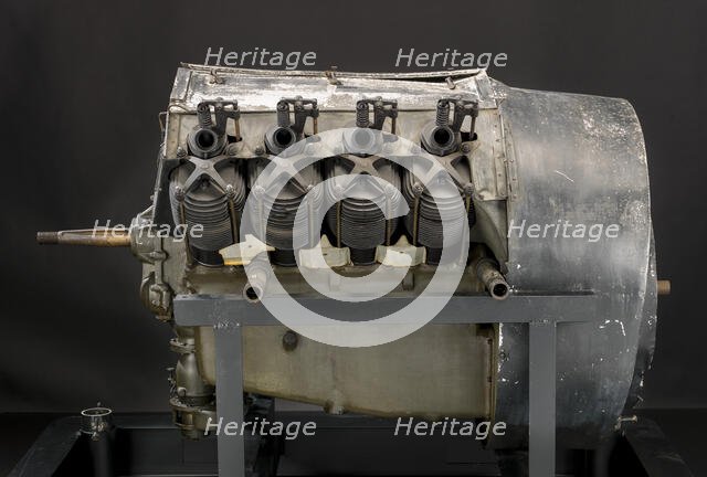 Renault 80 hp, V-8 Engine, ca. 1913. Creator: Renault.