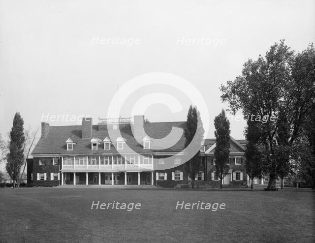 Men's building, Manheim Club, Germantown, Philadelphia, Pa., c1908. Creator: Unknown.