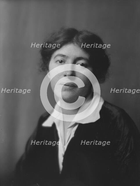 Stokes, J.G., Mrs., portrait photograph, 1916 or 1917. Creator: Arnold Genthe.