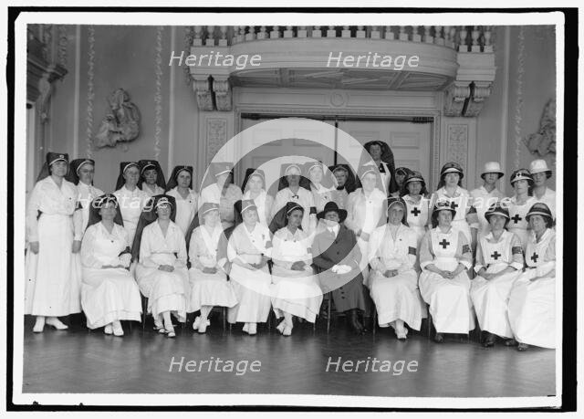 Red Cross nurses, between 1914 and 1918. Creator: Harris & Ewing.
