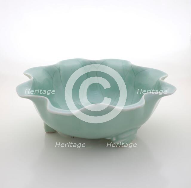 Bowl, 1736-1795. Creator: Unknown.