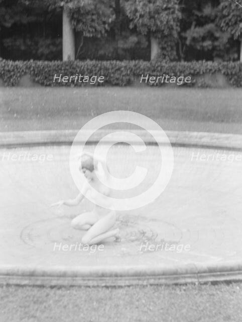 Denishawn dancers, 1927 or 1928. Creator: Arnold Genthe.