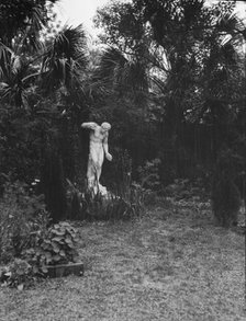 Garden with a statue, New Orleans or Charleston, South Carolina, between 1920 and 1926. Creator: Arnold Genthe.