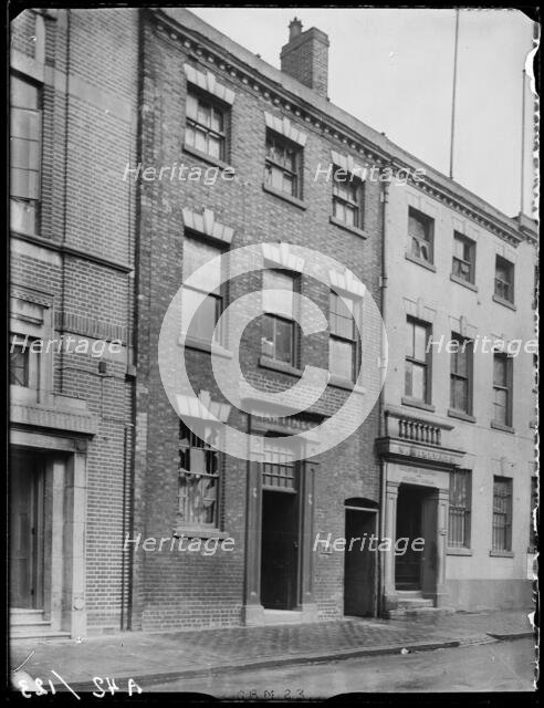 St Paul's Square, Jewellery Quarter, Birmingham, 1941. Creator: George Bernard Mason.