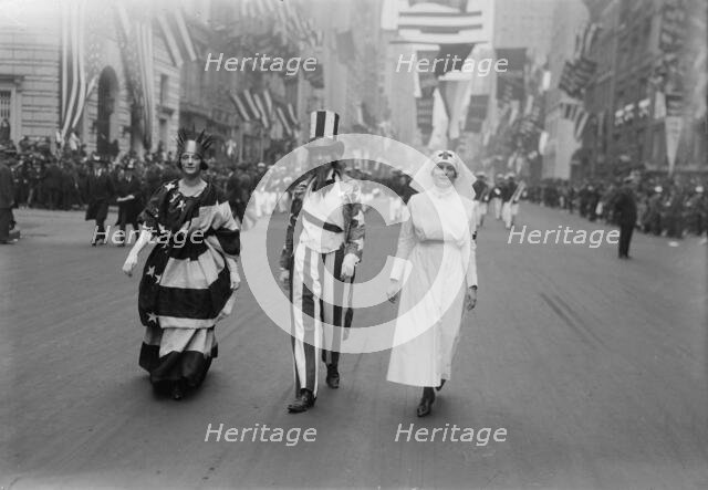 Parade, 12 Oct 1918. Creator: Bain News Service.