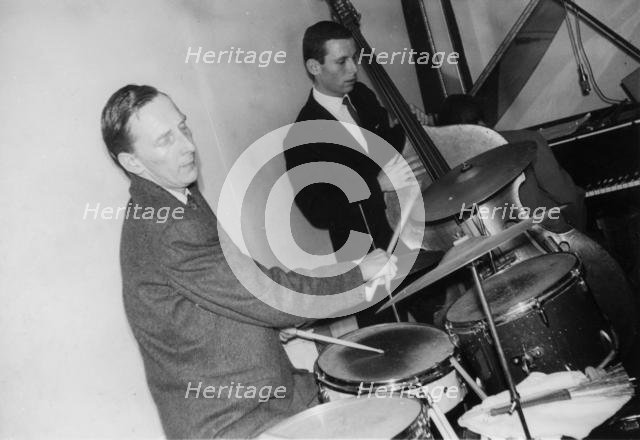 Phil Seamen and Jeff Clyne, Ronnie Scotts, Gerrard Street, London, 1959. Creator: Brian Foskett.